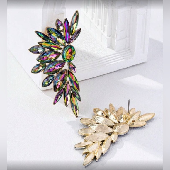 ✨NEW Elegant Multicolor Crystal Statement Earrings - Picture 5 of 5